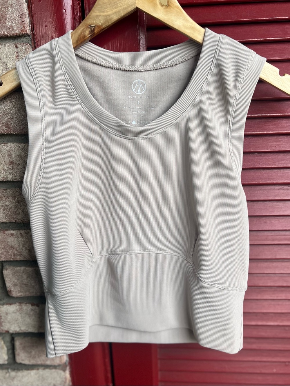 Move Theology Large Sleeveless Ribbed Crop Tank Top - Picture 2 of 5